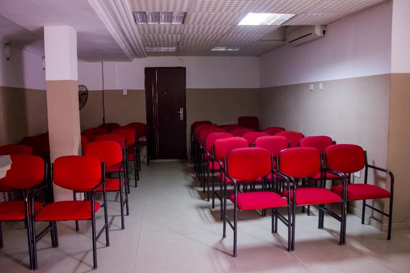 Theodawn Hotels @ Suite 29 Ikeja Exterior photo